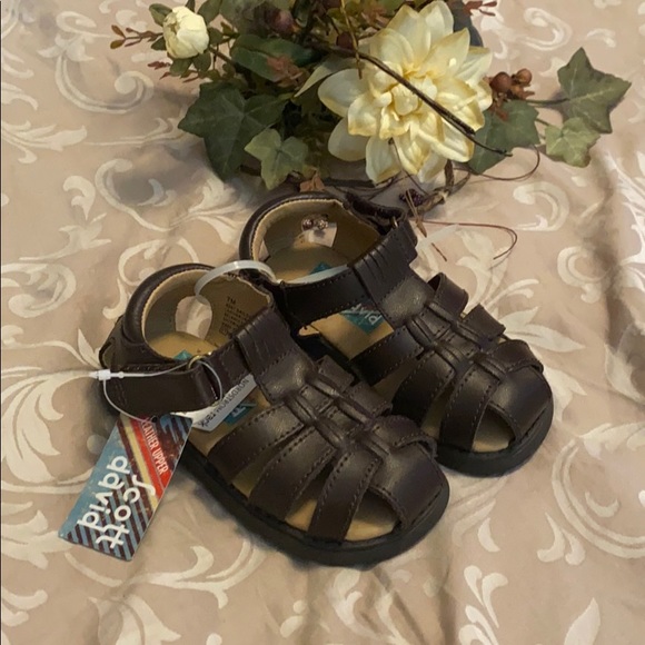 scott david Shoes Nwts Brown Boys Sandals Poshmark